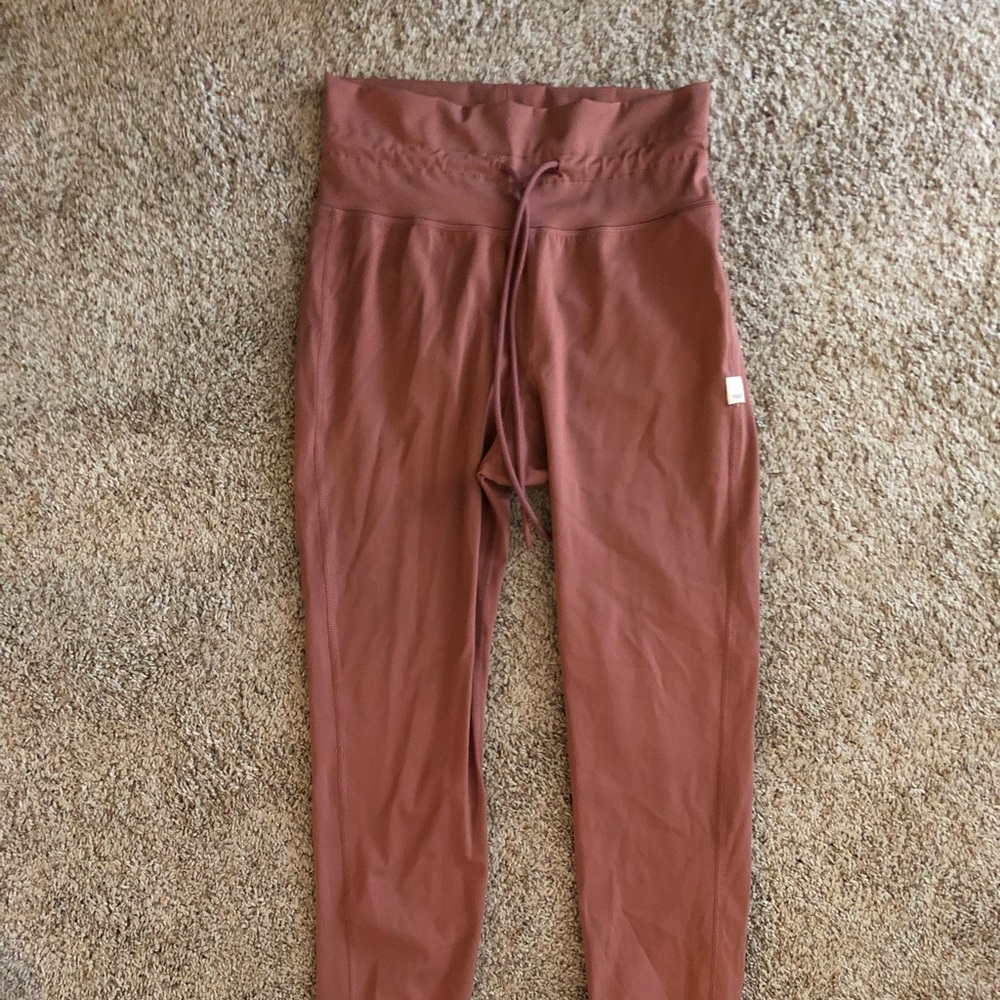 Vuori pants perfect condition